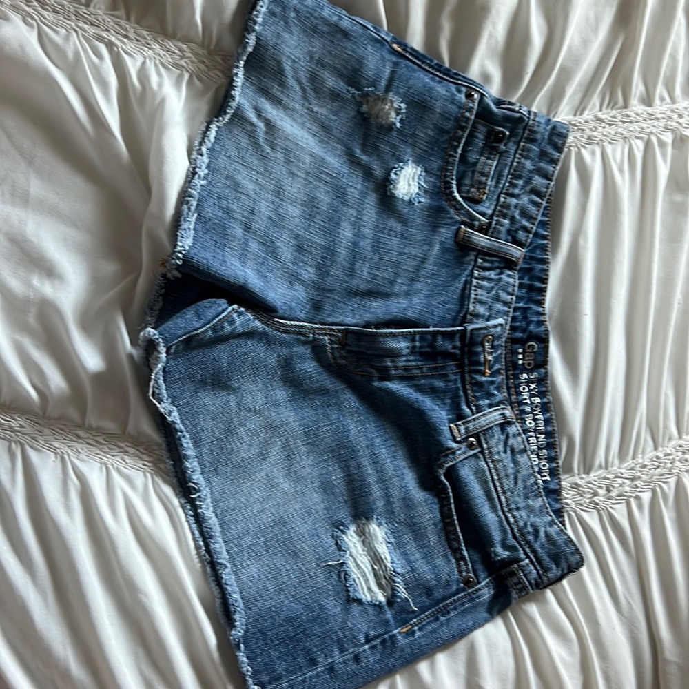 Gap SEXY BOYFRIEND SHORT